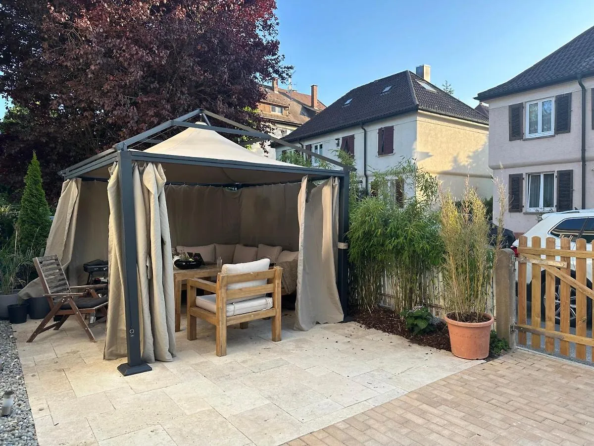 Holiday home Altes Stadthaus Mit Garten Und Gewolbekeller Villa Stuttgart Germany